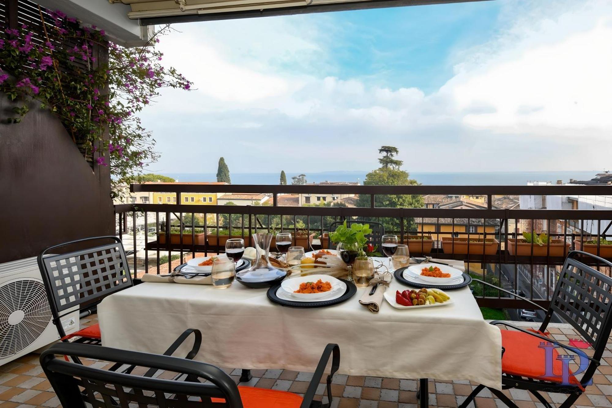 Desenzanoloft Official Partner Marriott Homes & Villas -Ciao Lago Family Apartment Дезенцано-дель-Гарда Екстер'єр фото